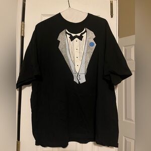 Tuxedo Design 3XL Classic Black Tee
